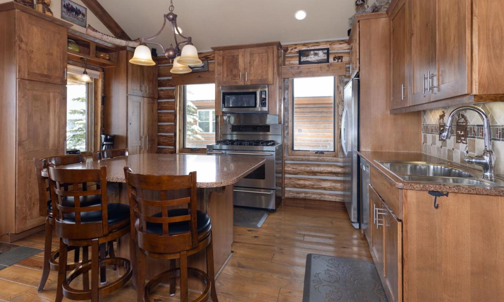 Cowboy Heaven Cabin 13 Bandit Big Sky Εξωτερικό φωτογραφία
